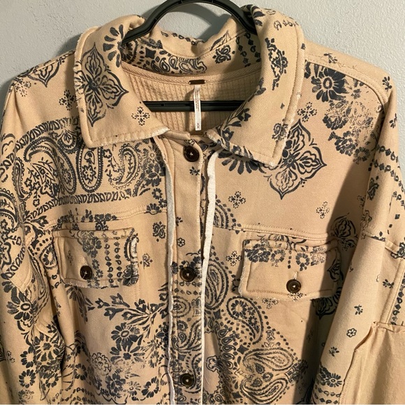 Free People West Coast Ruby Bandana Jacket in Parchment Sz M NEW - Picture 2 of 7